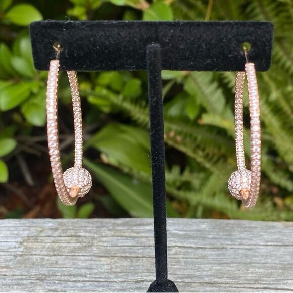 NWOT New Lisa Freede Rose Gold Disco Ball Hoop CZ Pave Set Earrings 1-3/4" - Picture 2 of 5